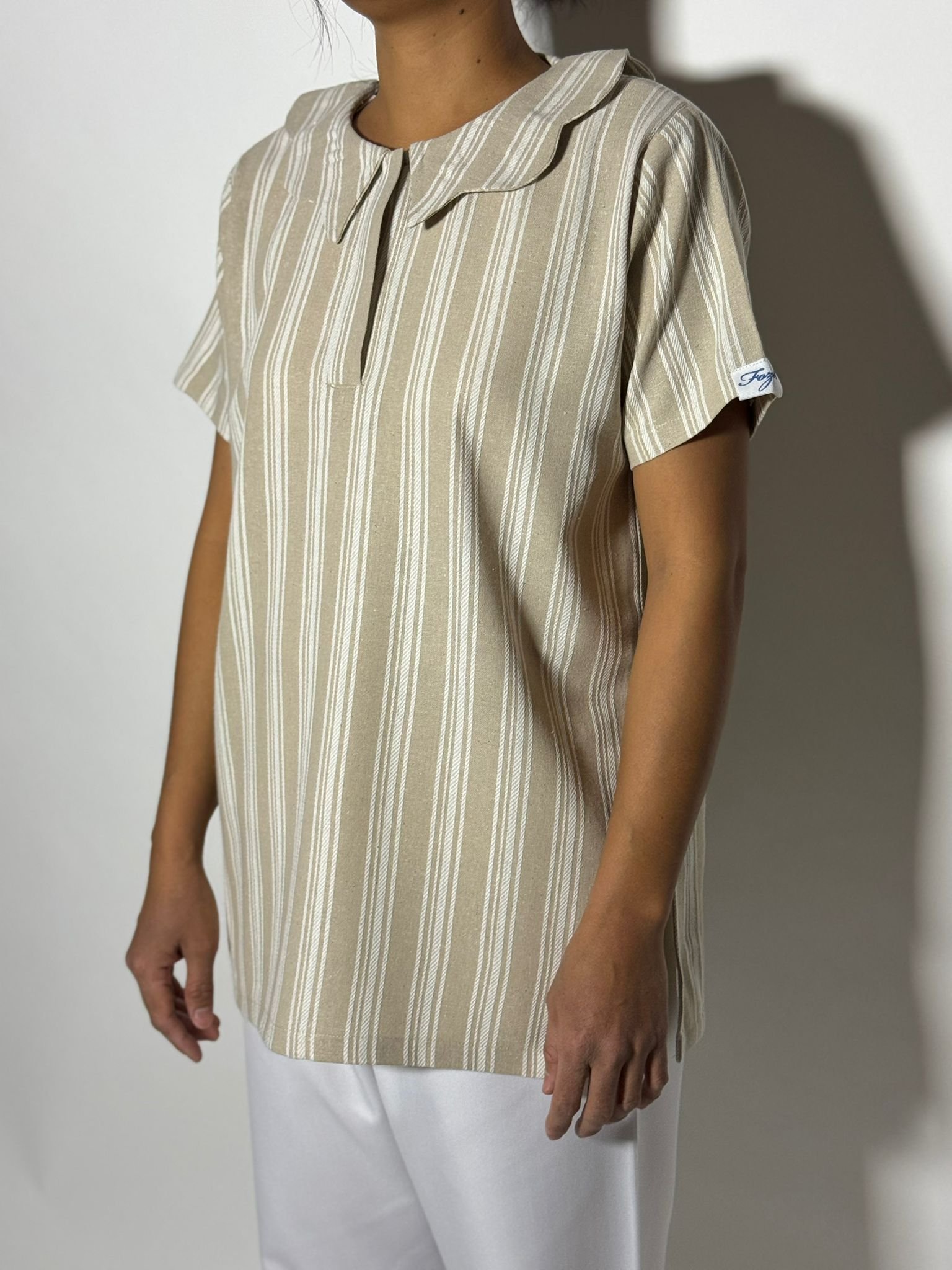 Beige w Line White - Image 2