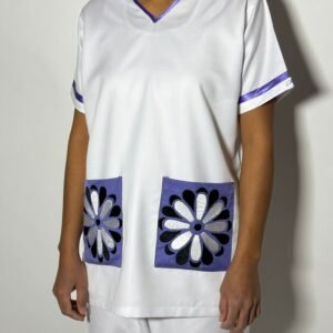 Whit w Tatriz flowers